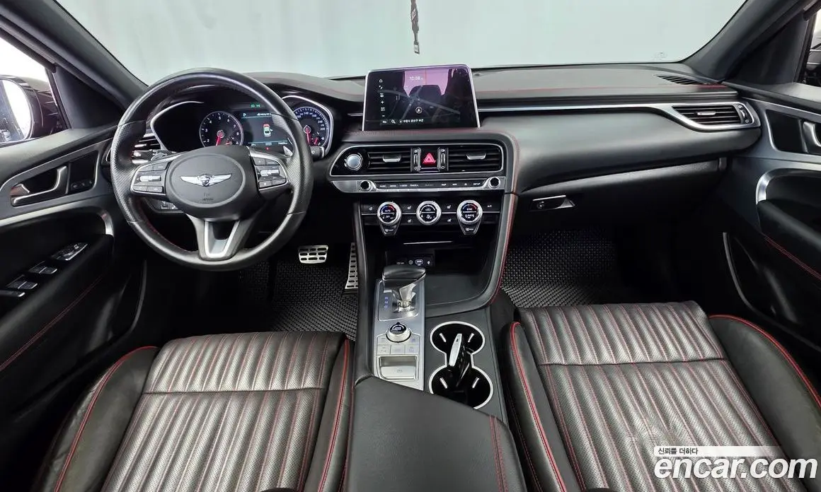Genesis G70 2018 2.0 автомат (гидро), фото 10 Genesis G70 2018 2.0 автомат (гидро), фото 10