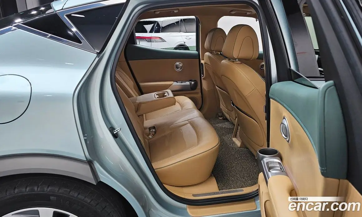 Genesis GV60 2021 0.1 автомат (гидро), фото 17 Genesis GV60 2021 0.1 автомат (гидро), фото 17