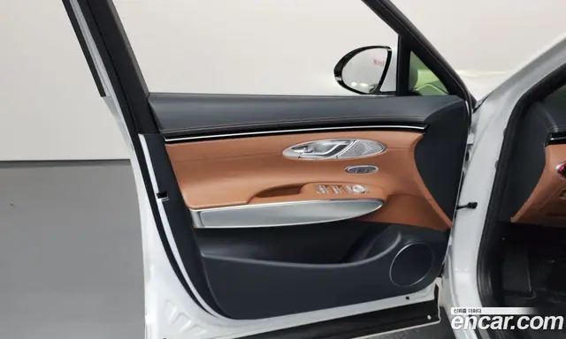 Genesis GV70 2021 2.5 автомат (гидро), миниатюра 11 Genesis GV70 2021 2.5 автомат (гидро), миниатюра 11