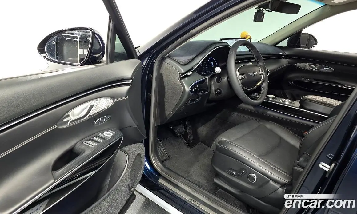 Genesis GV70 2021 2.2 автомат (гидро), фото 13 Genesis GV70 2021 2.2 автомат (гидро), фото 13
