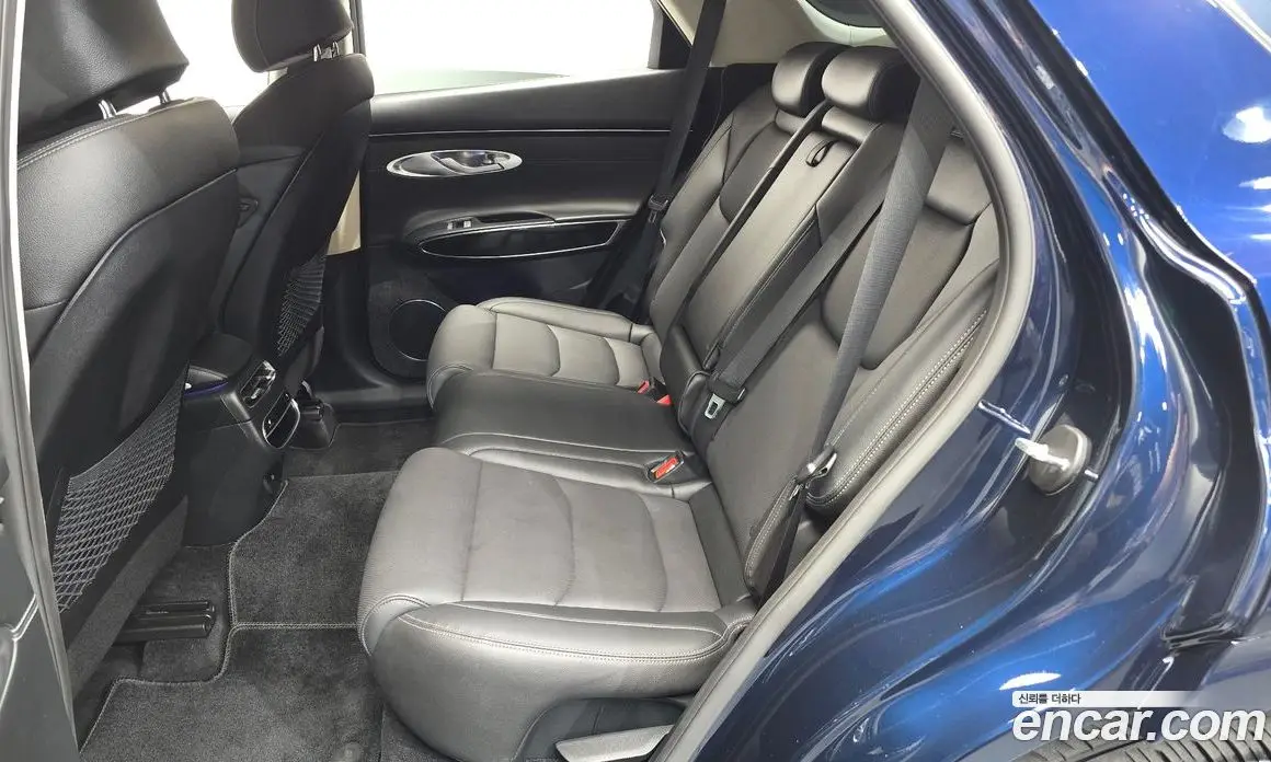 Genesis GV70 2021 2.2 автомат (гидро), фото 17 Genesis GV70 2021 2.2 автомат (гидро), фото 17