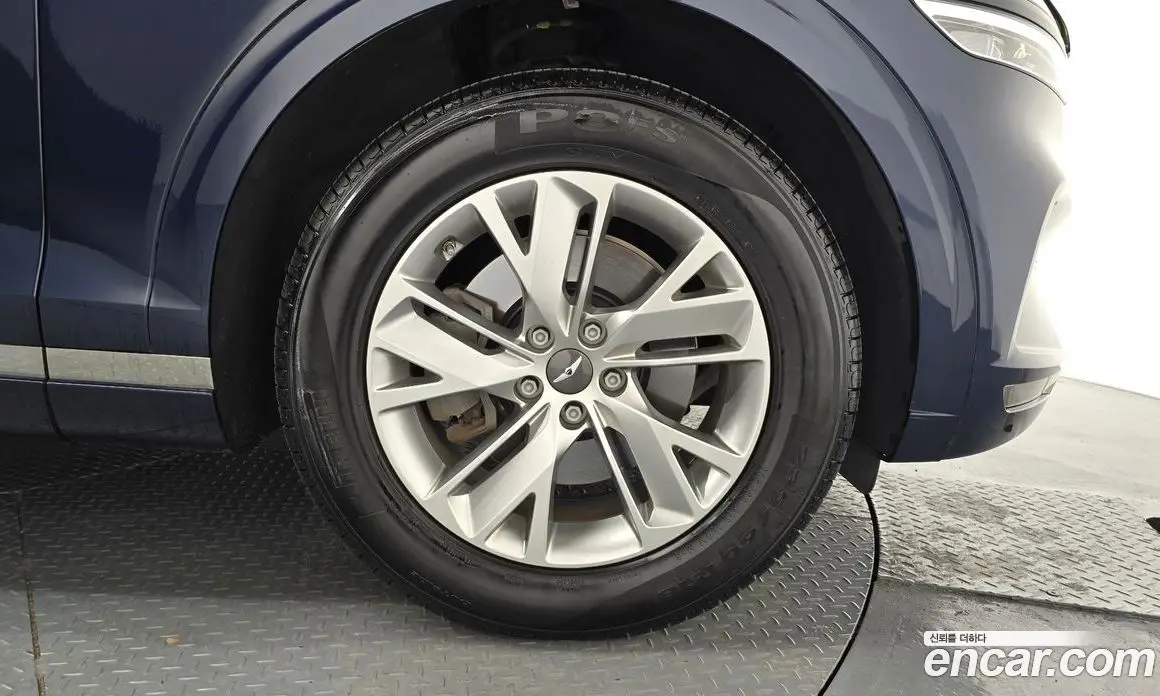 Genesis GV70 2021 2.2 автомат (гидро), фото 7 Genesis GV70 2021 2.2 автомат (гидро), фото 7
