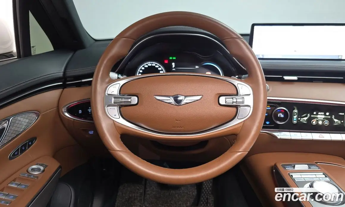 Genesis GV70 2021 2.5 автомат (гидро), фото 18 Genesis GV70 2021 2.5 автомат (гидро), фото 18