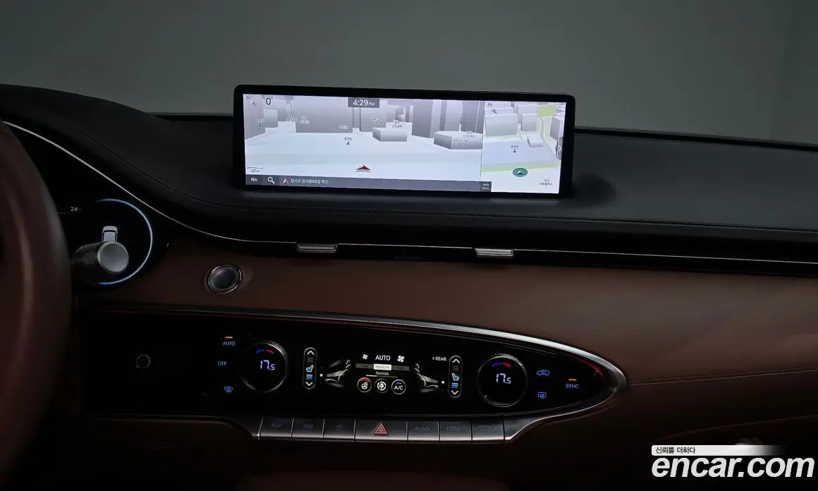 Genesis GV70 2021 2.5 автомат (гидро), фото 19 Genesis GV70 2021 2.5 автомат (гидро), фото 19