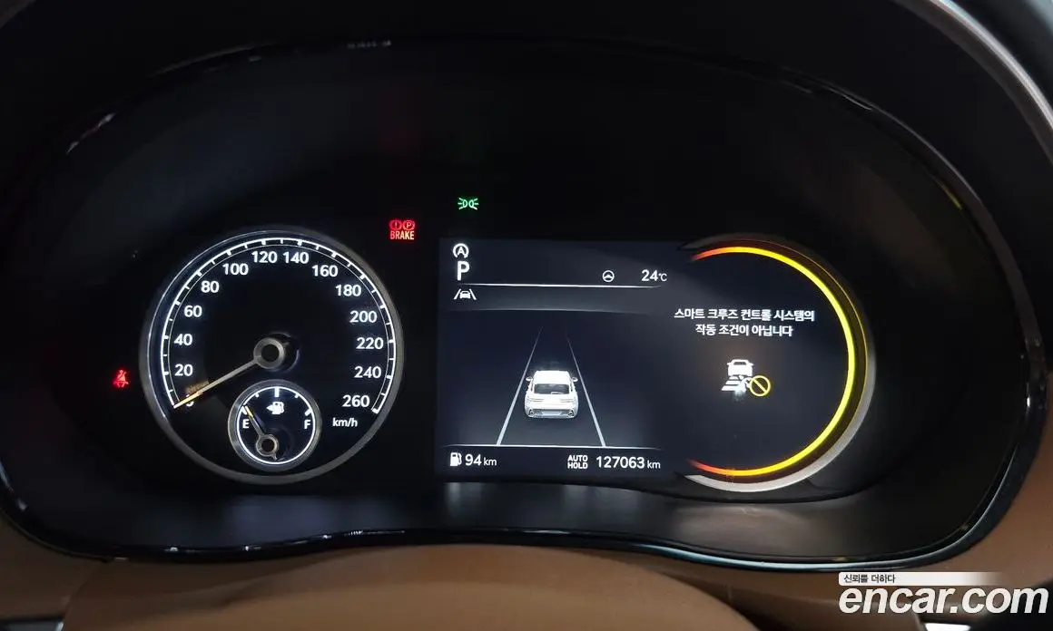Genesis GV70 2021 2.5 автомат (гидро), фото 10 Genesis GV70 2021 2.5 автомат (гидро), фото 10