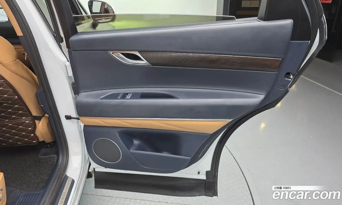 Genesis GV80 2020 3.5 автомат (гидро), фото 15 Genesis GV80 2020 3.5 автомат (гидро), фото 15