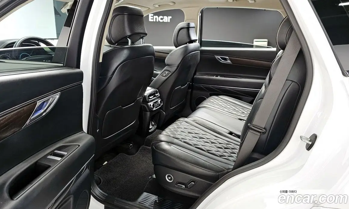 Genesis GV80 2020 3.0 автомат (гидро), фото 17 Genesis GV80 2020 3.0 автомат (гидро), фото 17