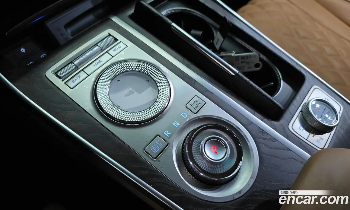 Genesis GV80 2021 2.5 автомат (гидро), фото 12 Genesis GV80 2021 2.5 автомат (гидро), фото 12
