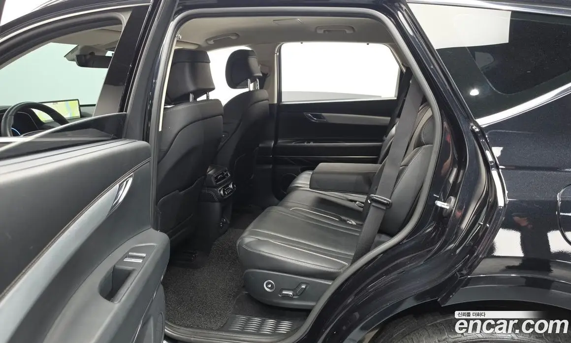 Genesis GV80 2021 2.5 автомат (гидро), фото 17 Genesis GV80 2021 2.5 автомат (гидро), фото 17