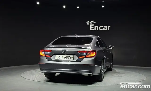 Honda Accord 2018 2.0 автомат (гидро), миниатюра 4 Honda Accord 2018 2.0 автомат (гидро), миниатюра 4