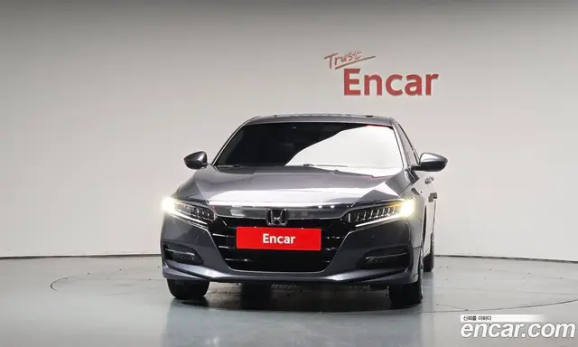 Honda Accord 2018 2.0 автомат (гидро), миниатюра 2 Honda Accord 2018 2.0 автомат (гидро), миниатюра 2
