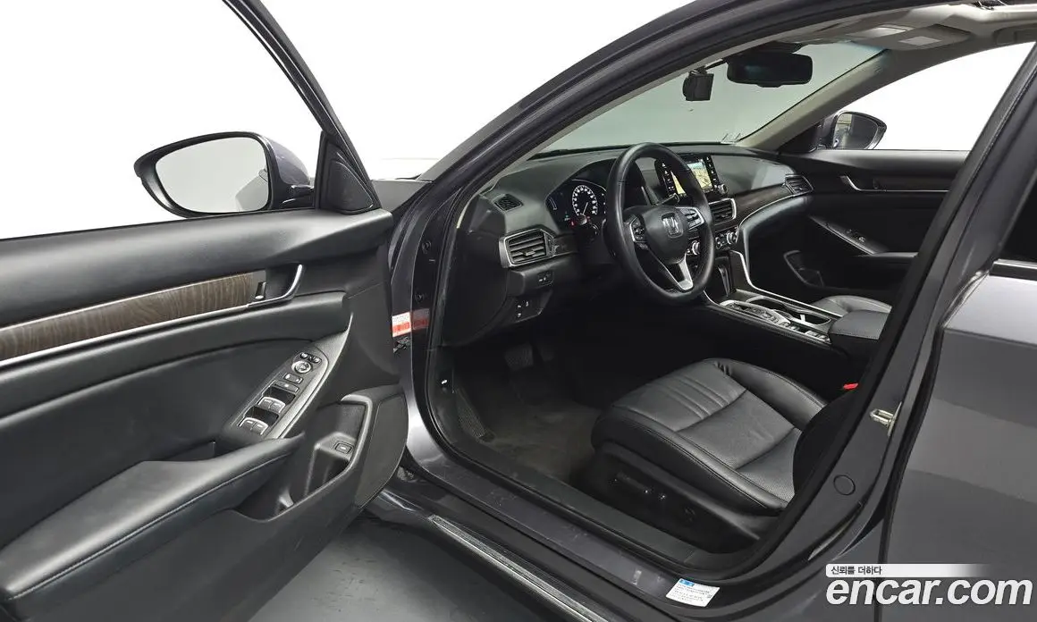 Honda Accord 2018 2.0 автомат (гидро), фото 12 Honda Accord 2018 2.0 автомат (гидро), фото 12