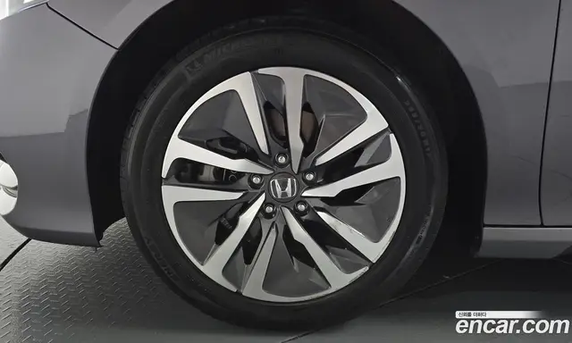 Honda Accord 2018 2.0 автомат (гидро), миниатюра 4 Honda Accord 2018 2.0 автомат (гидро), миниатюра 4