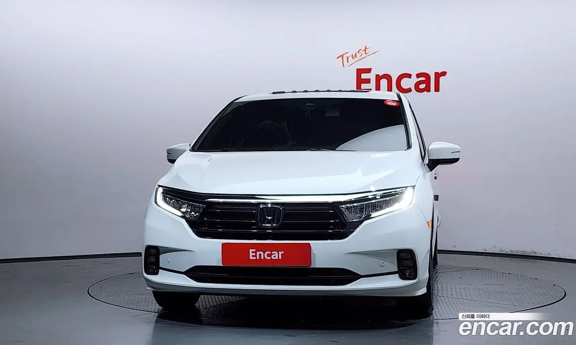 Honda Odyssey 2022 3.5 автомат (гидро), фото 3