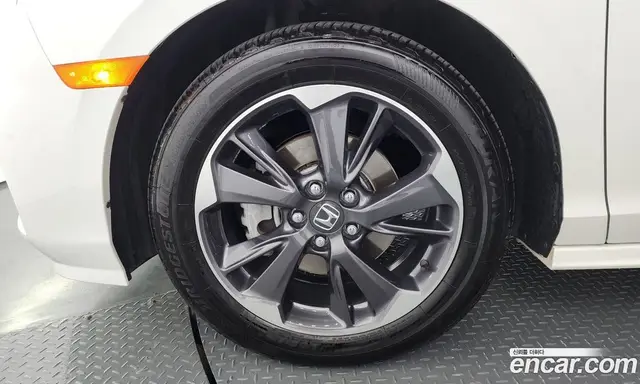 Honda Odyssey 2022 3.5 автомат (гидро), миниатюра 5