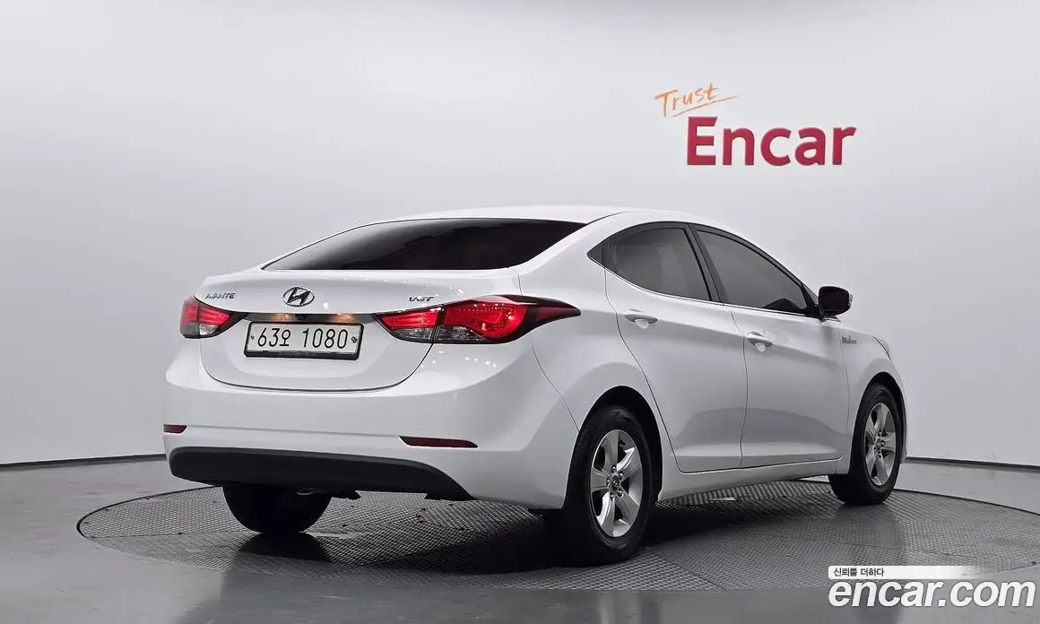 Hyundai Avante 2014 1.6 автомат (гидро), фото 1 Hyundai Avante 2014 1.6 автомат (гидро), фото 1