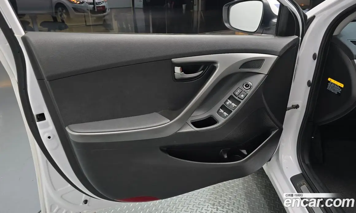 Hyundai Avante 2014 1.6 автомат (гидро), фото 13 Hyundai Avante 2014 1.6 автомат (гидро), фото 13
