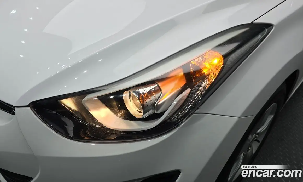 Hyundai Avante 2014 1.6 автомат (гидро), фото 7 Hyundai Avante 2014 1.6 автомат (гидро), фото 7