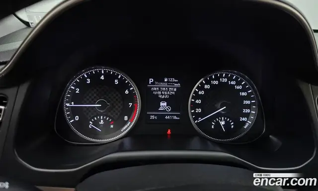 Hyundai Avante 2019 1.6 автомат (гидро), миниатюра 11