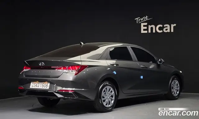 Hyundai Avante 2021 1.6 автомат (гидро), миниатюра 2