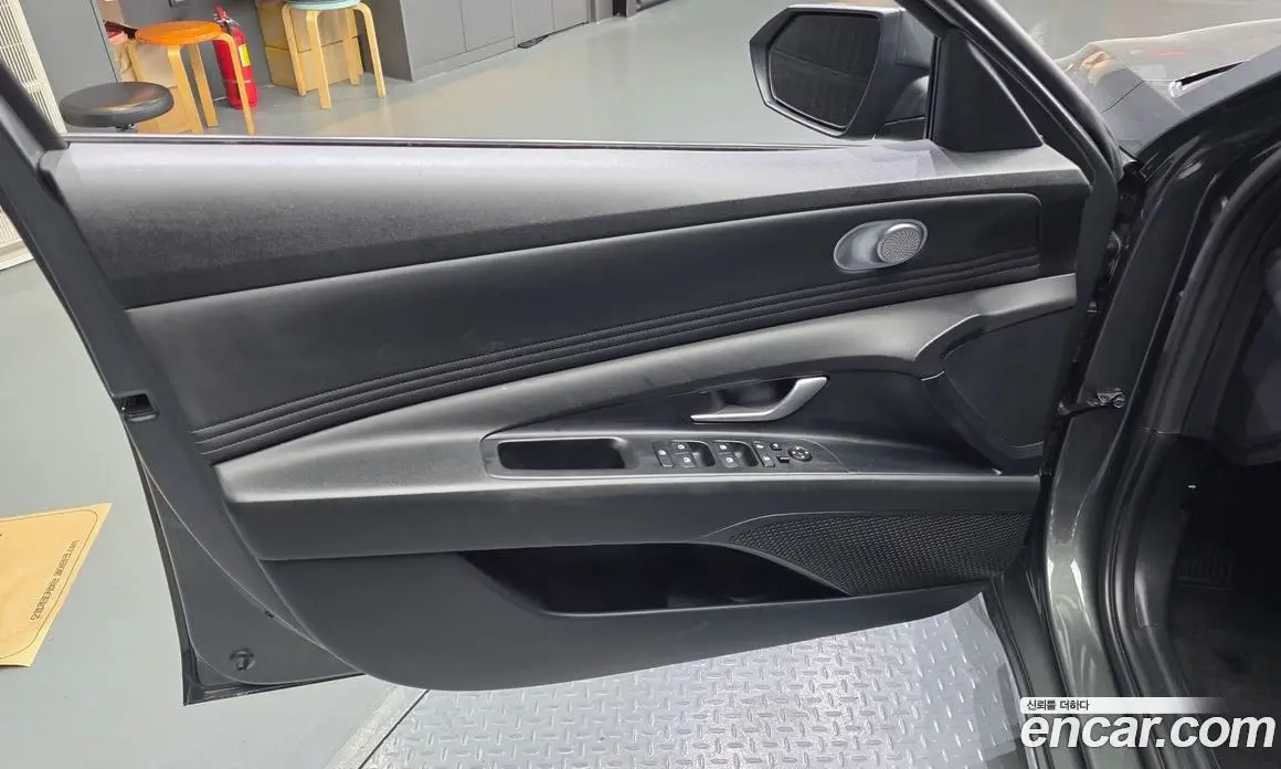 Hyundai Avante 2021 1.6 автомат (гидро), фото 14