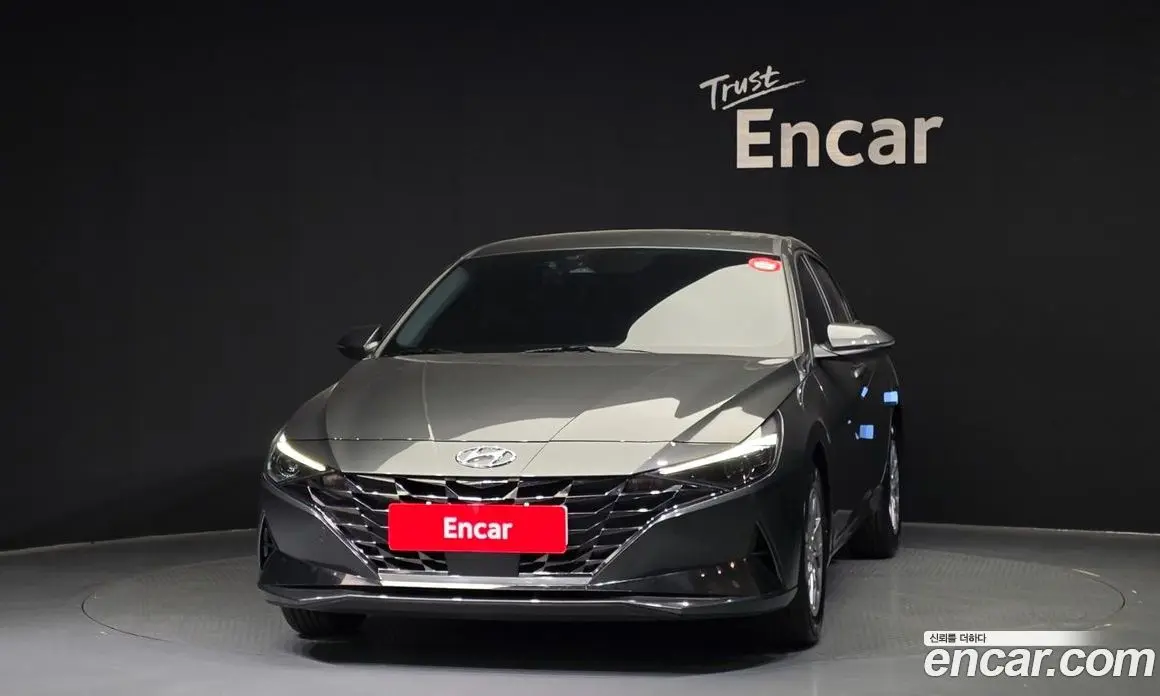 Hyundai Avante 2021 1.6 автомат (гидро), фото 3