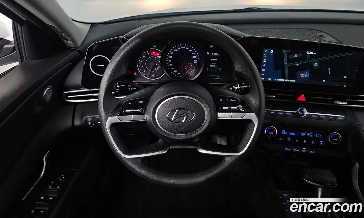 Hyundai Avante 2022 1.6 автомат (гидро), фото 19