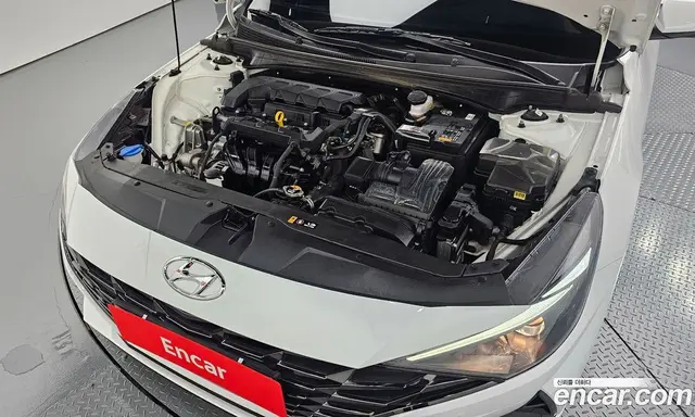Hyundai Avante 2022 1.6 автомат (гидро), миниатюра 6