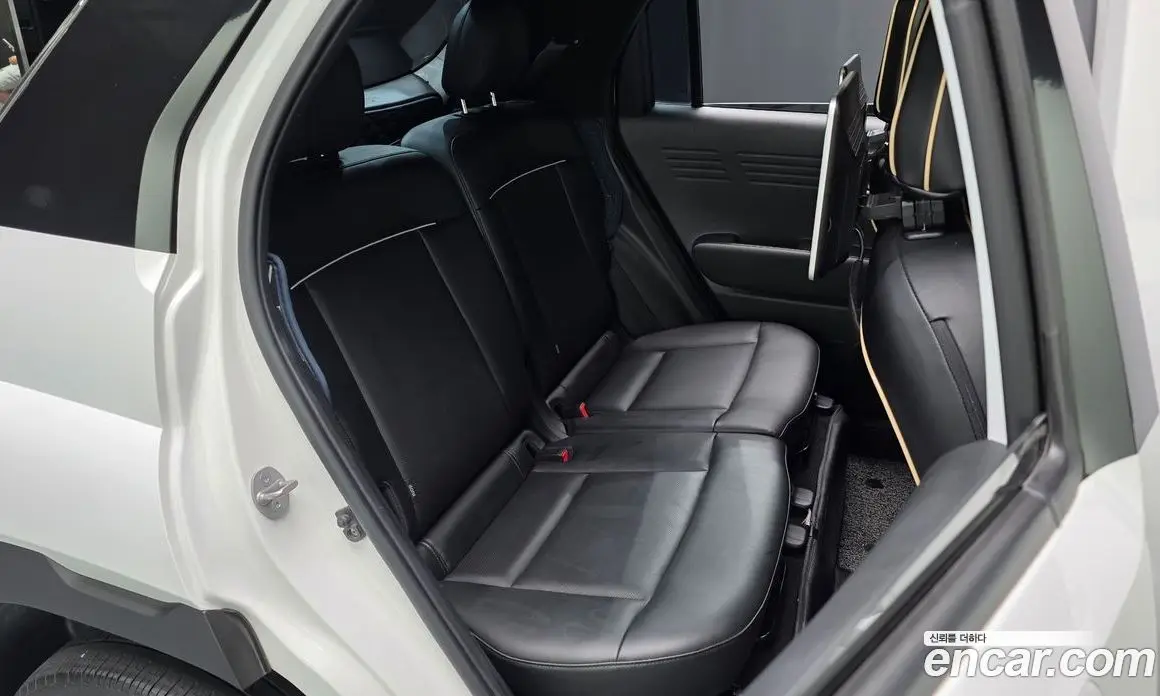Hyundai Casper 2022 1.0 автомат (гидро), фото 17