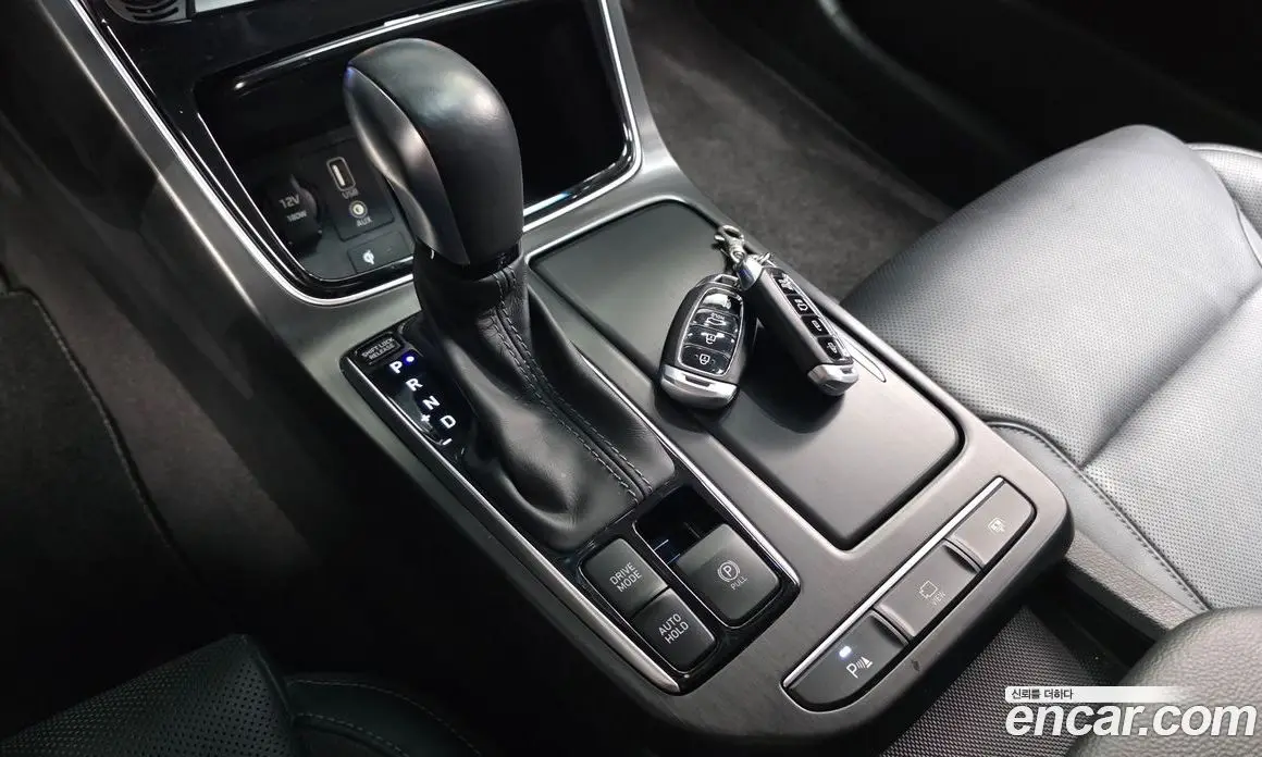 Hyundai Grandeur 2018 3.0 автомат (гидро), фото 9 Hyundai Grandeur 2018 3.0 автомат (гидро), фото 9