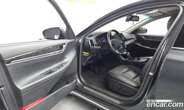 Hyundai Grandeur 2018 3.0 автомат (гидро), миниатюра 10 Hyundai Grandeur 2018 3.0 автомат (гидро), миниатюра 10