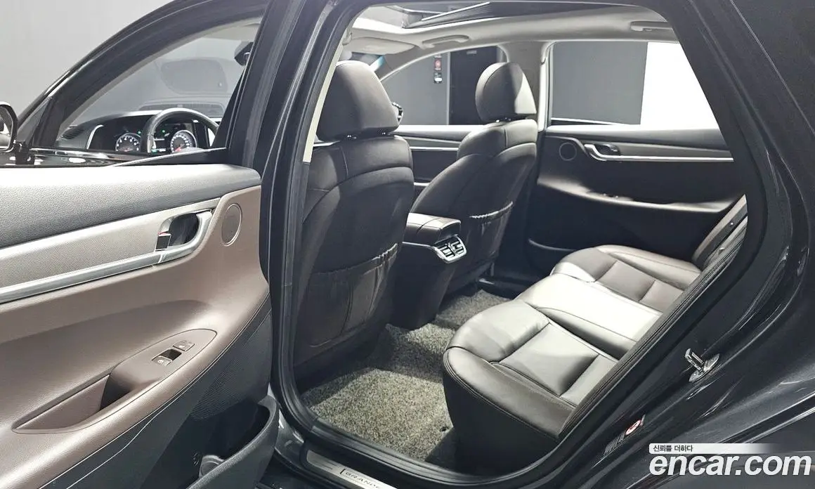 Hyundai Grandeur 2021 3.0 автомат (гидро), фото 15 Hyundai Grandeur 2021 3.0 автомат (гидро), фото 15
