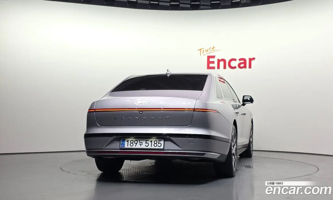 Hyundai Grandeur 2024 1.6 автомат (гидро), фото 4