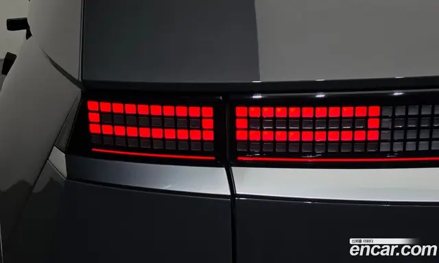Hyundai Ioniq 5 2022 0.1 автомат (гидро), миниатюра 9 Hyundai Ioniq 5 2022 0.1 автомат (гидро), миниатюра 9