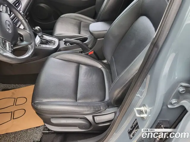 Hyundai Kona 2020 1.6 автомат (гидро), миниатюра 7