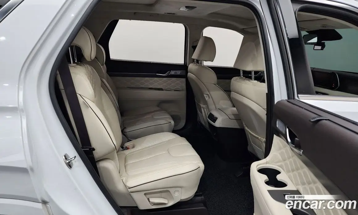 Hyundai Palisade 2022 2.2 автомат (гидро), фото 17