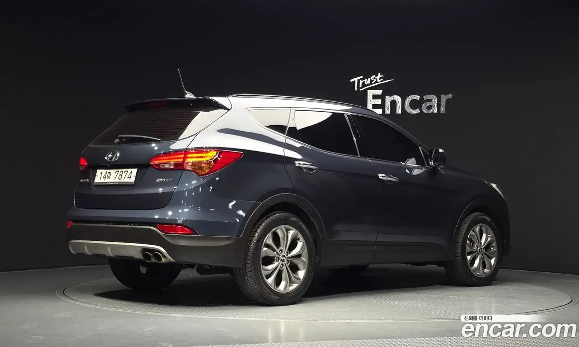 Hyundai Santa Fe 2013 2.0 автомат (гидро), фото 2 Hyundai Santa Fe 2013 2.0 автомат (гидро), фото 2