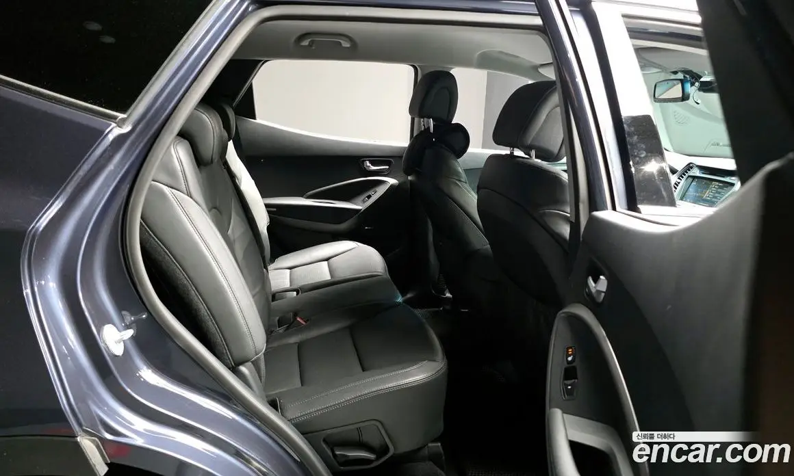 Hyundai Santa Fe 2013 2.0 автомат (гидро), фото 18 Hyundai Santa Fe 2013 2.0 автомат (гидро), фото 18