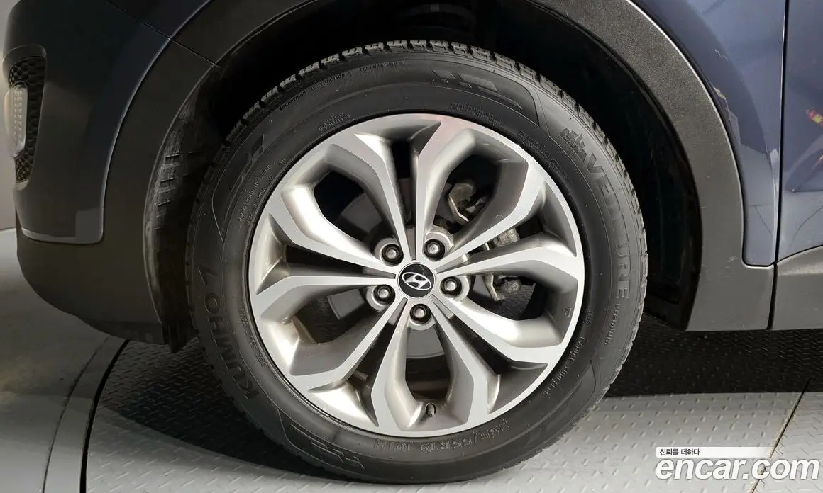 Hyundai Santa Fe 2013 2.0 автомат (гидро), фото 5 Hyundai Santa Fe 2013 2.0 автомат (гидро), фото 5