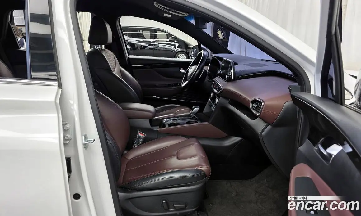 Hyundai Santa Fe 2018 2.0 автомат (гидро), фото 17 Hyundai Santa Fe 2018 2.0 автомат (гидро), фото 17