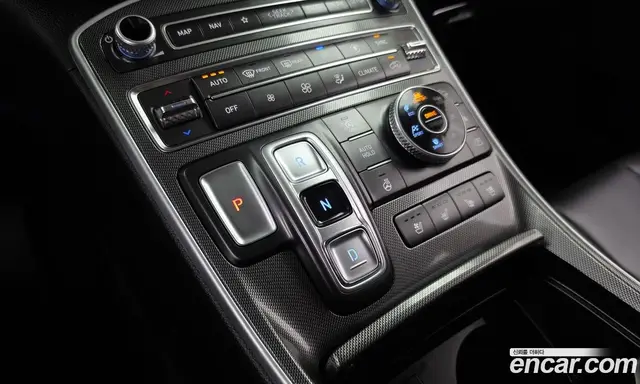 Hyundai Santa Fe 2023 2.2 автомат (гидро), миниатюра 12