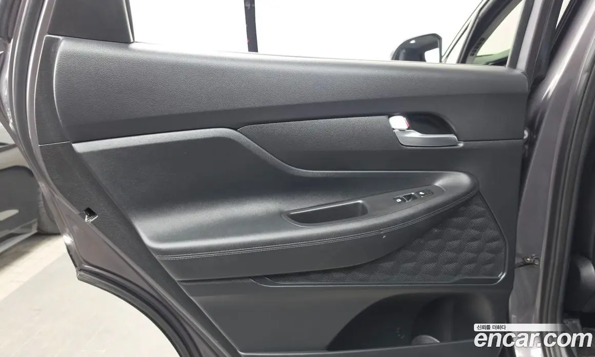 Hyundai Santa Fe 2023 2.2 автомат (гидро), фото 15 Hyundai Santa Fe 2023 2.2 автомат (гидро), фото 15
