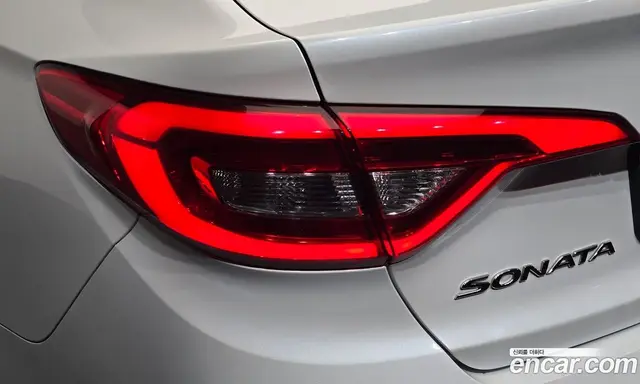 Hyundai Sonata 2015 2.0 автомат (гидро), миниатюра 8