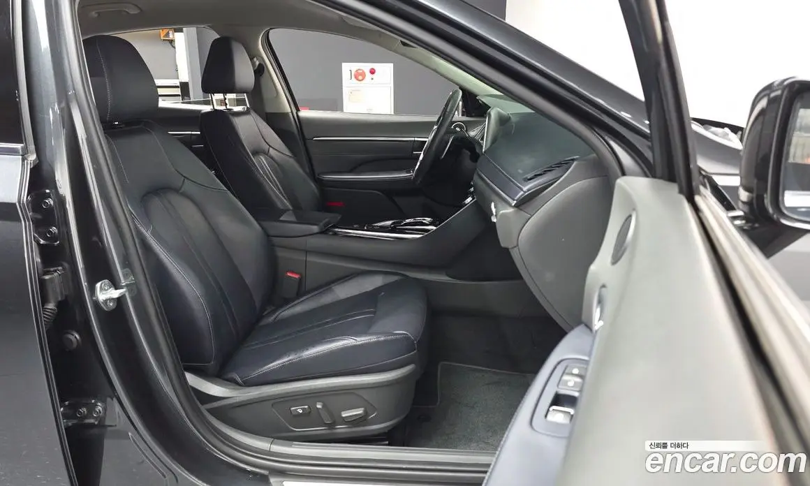 Hyundai Sonata 2021 1.6 автомат (гидро), фото 17 Hyundai Sonata 2021 1.6 автомат (гидро), фото 17