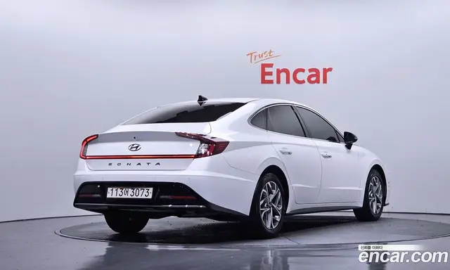 Hyundai Sonata 2022 2.0 автомат (гидро), миниатюра 2