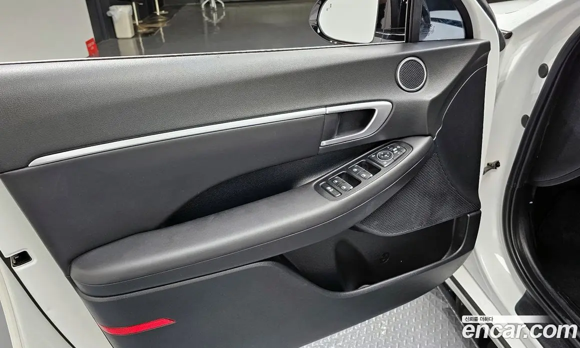 Hyundai Sonata 2022 2.0 автомат (гидро), фото 14