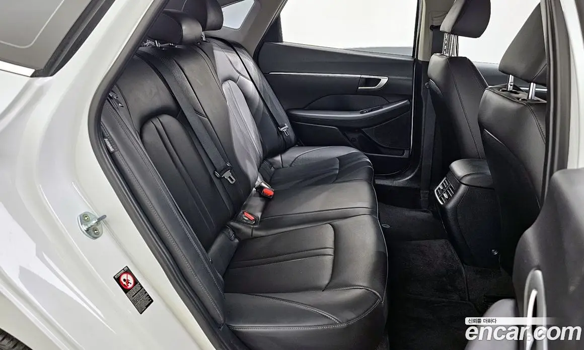 Hyundai Sonata 2022 2.0 автомат (гидро), фото 18