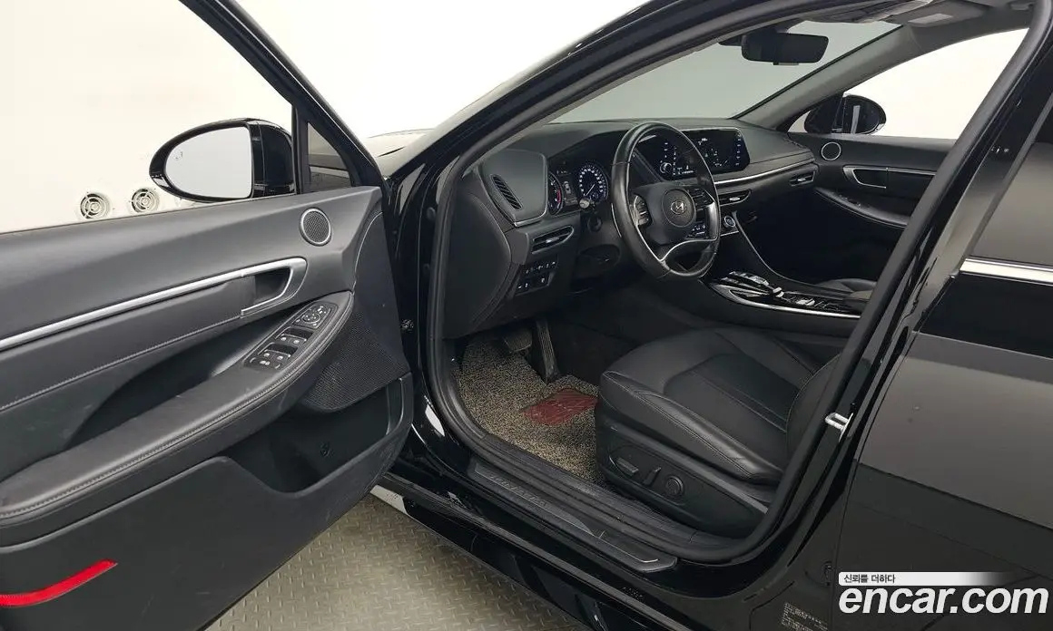Hyundai Sonata 2022 2.0 автомат (гидро), фото 12 Hyundai Sonata 2022 2.0 автомат (гидро), фото 12