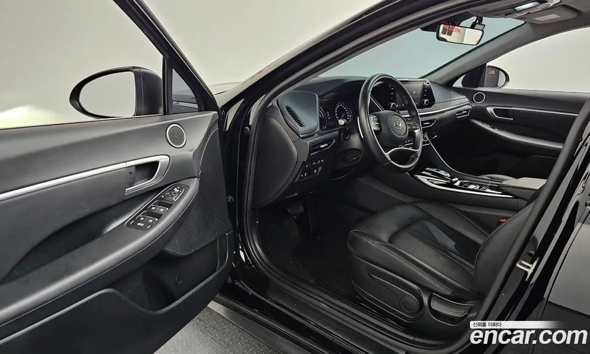 Hyundai Sonata 2023 2.0 автомат (гидро), фото 13 Hyundai Sonata 2023 2.0 автомат (гидро), фото 13