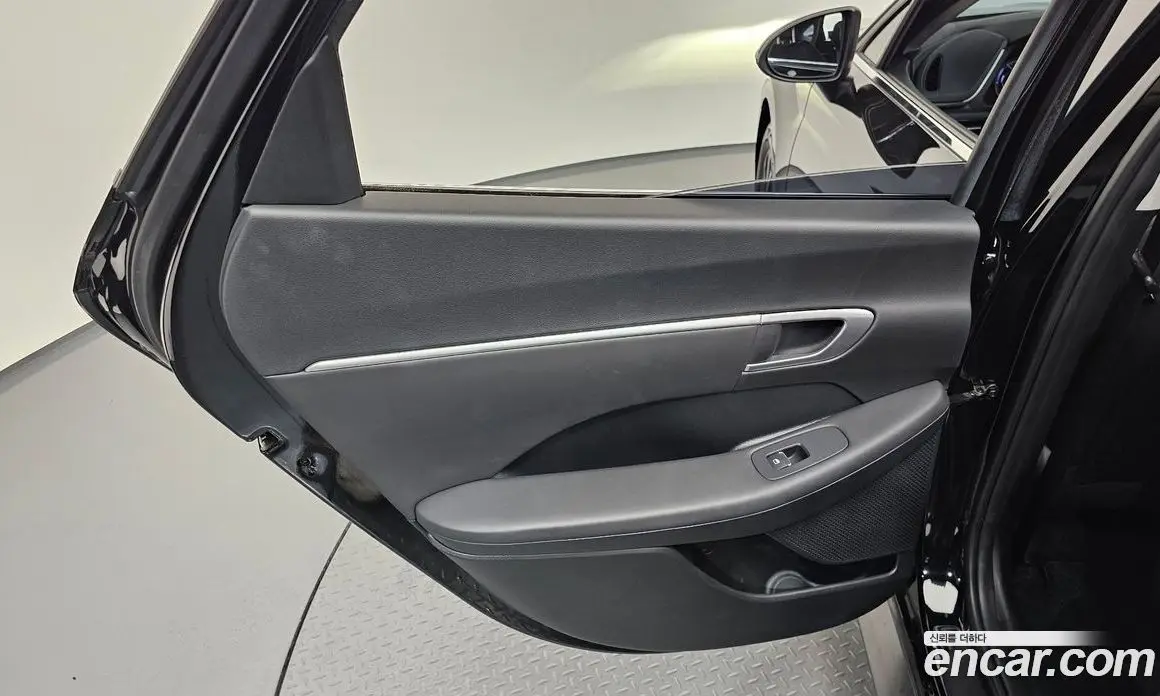 Hyundai Sonata 2023 2.0 автомат (гидро), фото 15 Hyundai Sonata 2023 2.0 автомат (гидро), фото 15